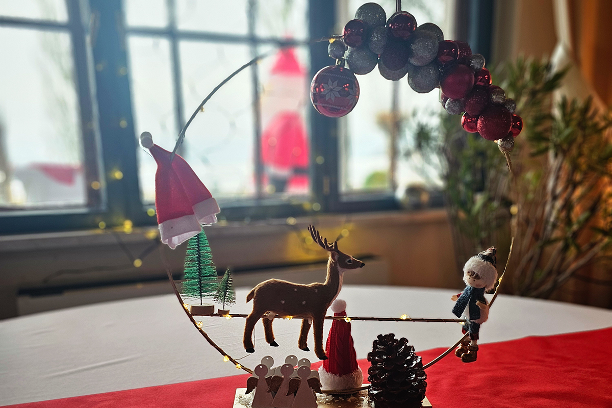 Weihnachtliche Tischdekoration