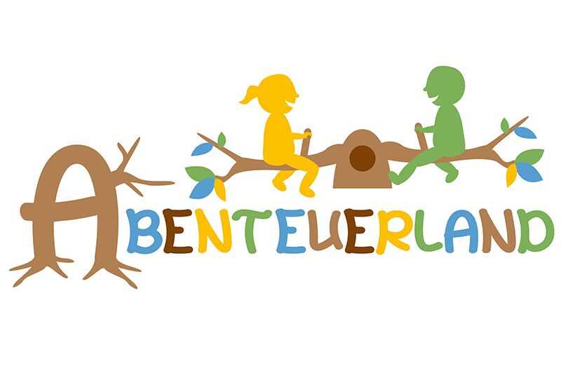 Logo mit dem Schriftzug Abenteuerland und zwei spielenden Kindern