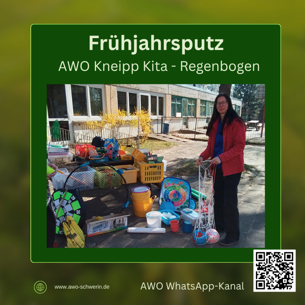 Foto von einer Person bei einem Frühjahrsputz, stehend vor einer Sammlung von Spielzeugen und Geräten.